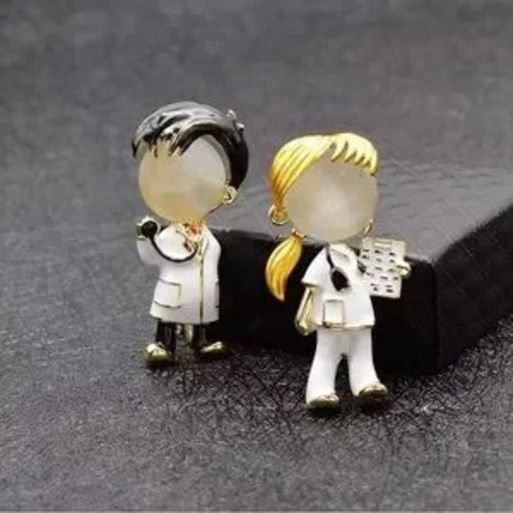 Cute Nurse Doctor Portrait Brooches For Women
